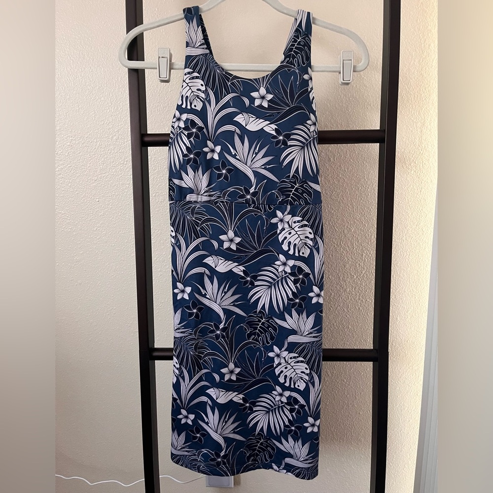 Kyodan Freedom Trail Navy and White Tropical-Print Midi Dress